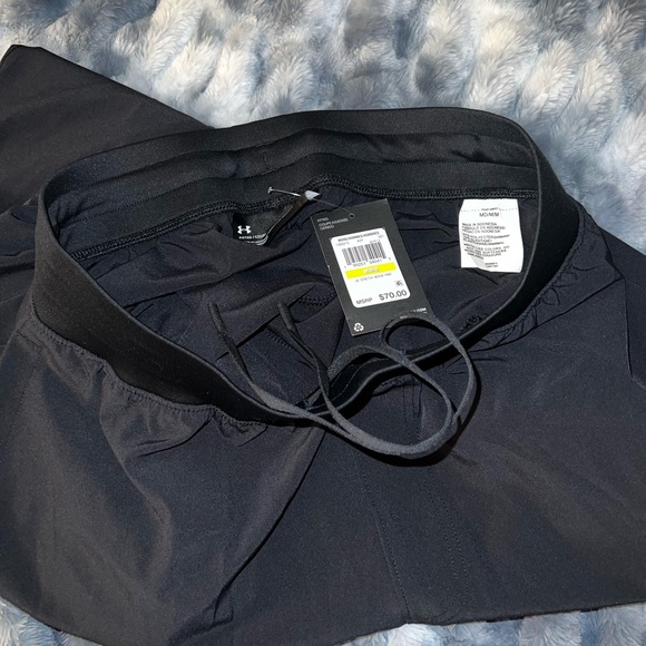 NWT Under ARMOUR Men’s Stretch Woven Pants - Picture 3 of 4